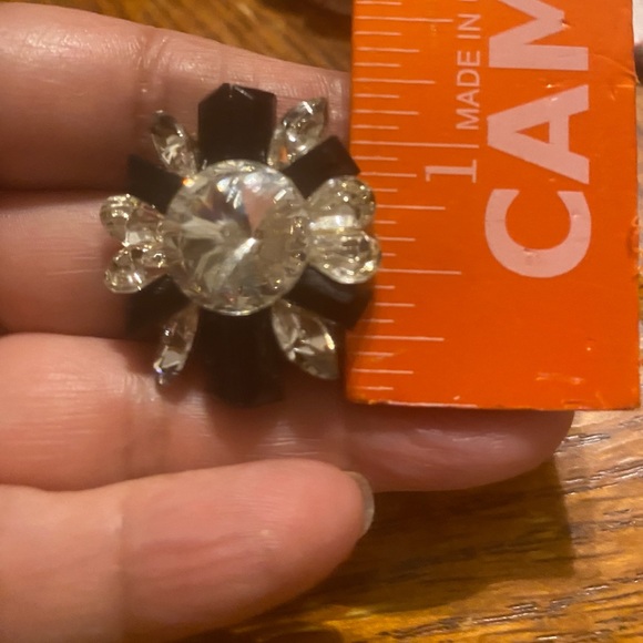 Vintage Michele Sugar clip on earrings - Picture 10 of 10